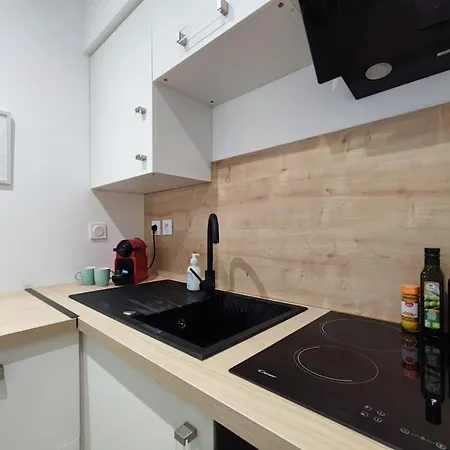 Jardin Entre Cite Et Bastide Apartment Carcassonne