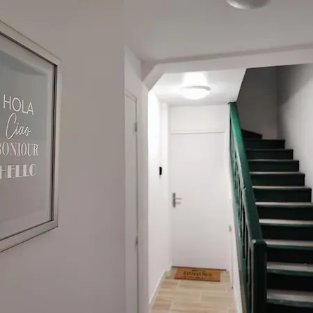 Apartment Jardin Entre Cite Et Bastide Carcassonne