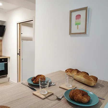 Apartment Jardin Entre Cite Et Bastide *