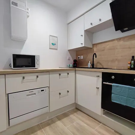 Apartment Jardin Entre Cite Et Bastide *