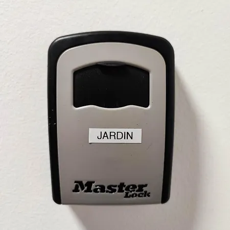 Apartment Jardin Entre Cite Et Bastide Carcassonne